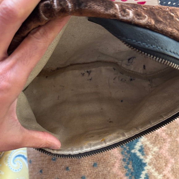 Gucci GG Monogram Velvet Belt Bag - Picture 10 of 10